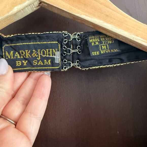 80s Vintage Mark and John Black and gold Fully beaded Beaded Silk Gown Medium - Picture 7 of 9